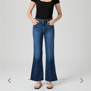 Women's Paige Marlow Skimmer Jean